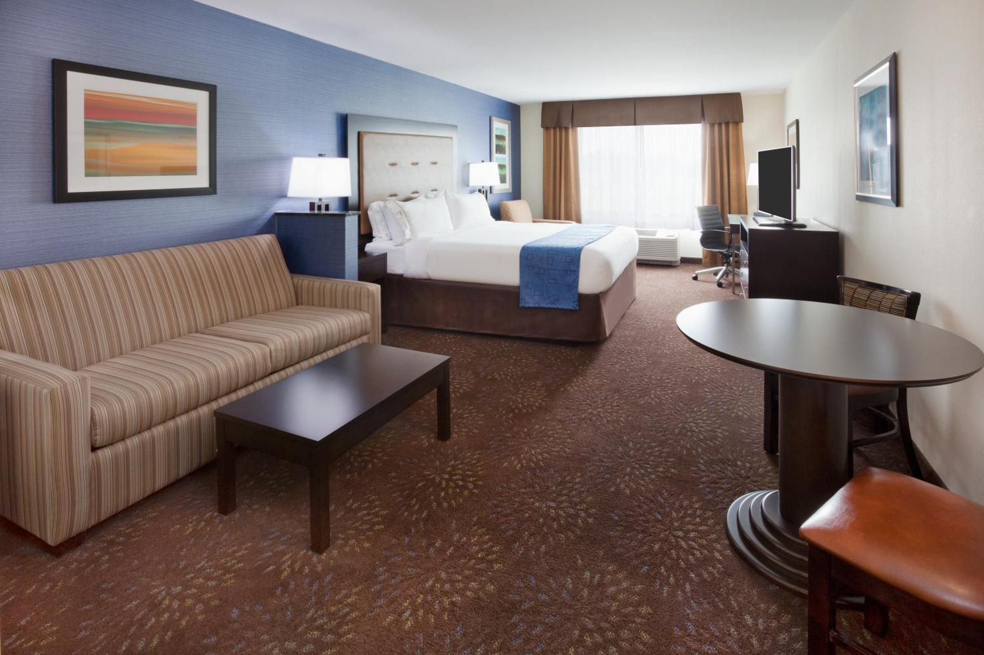 Holiday Inn Express & Suites Davenport, An Ihg Hotel Extérieur photo