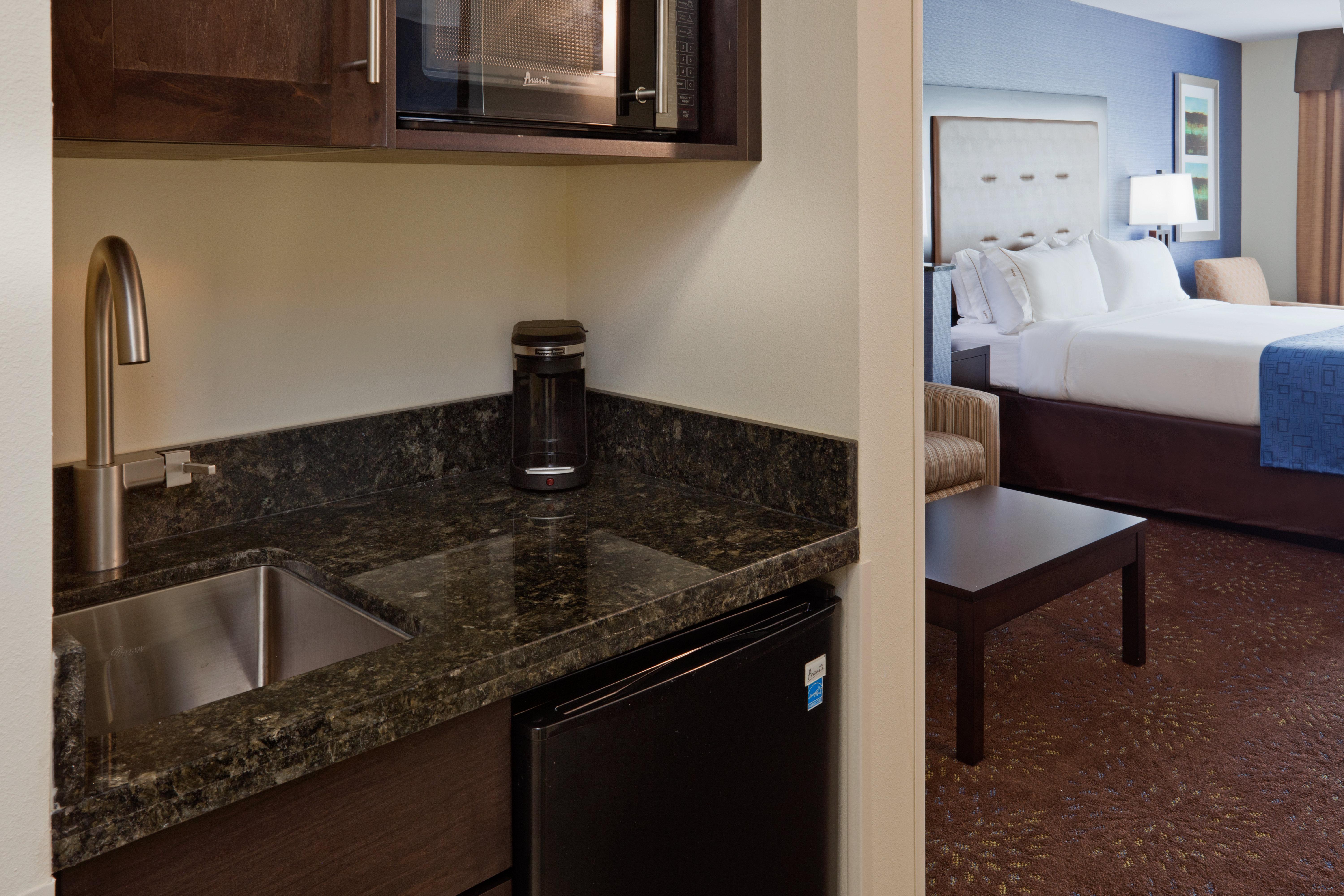 Holiday Inn Express & Suites Davenport, An Ihg Hotel Extérieur photo