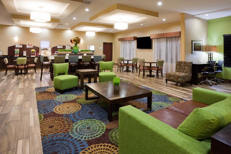 Holiday Inn Express & Suites Davenport, An Ihg Hotel Extérieur photo